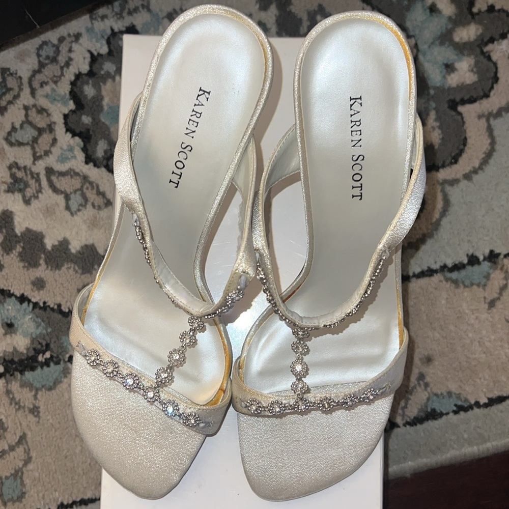 Women’s Slip On Open Toe Shoes